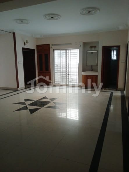 Spacious 2250 Sft 3-Bedroom Apartment for Rent in Bashundhara R/A Block I