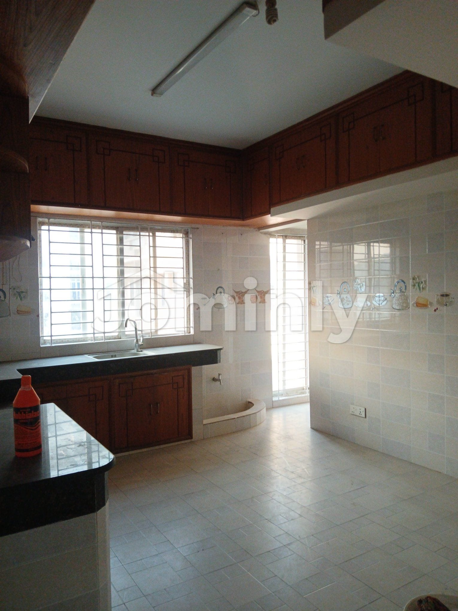 Spacious 2250 Sft 3-Bedroom Apartment for Rent in Bashundhara R/A Block I - 5