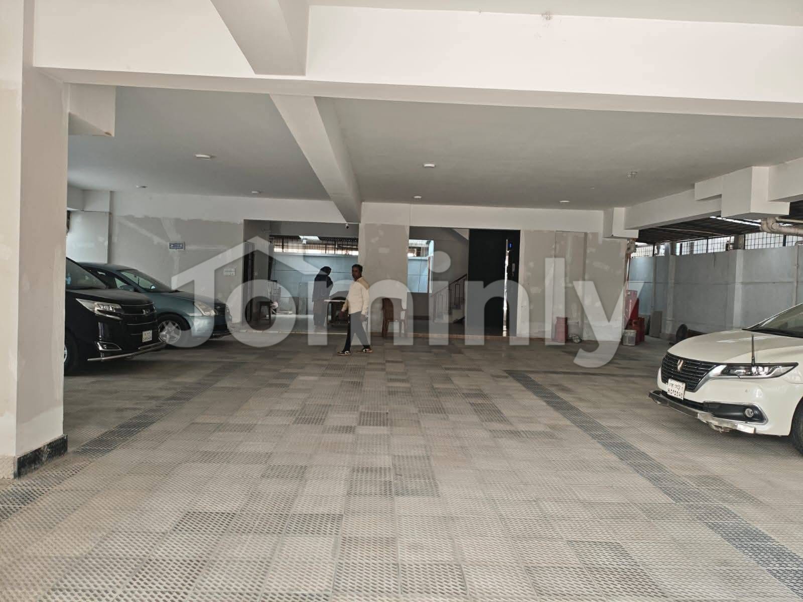 1540 Sft 3-Bedroom Family Apartment for Rent in Bashundhara R/A Block E - 3