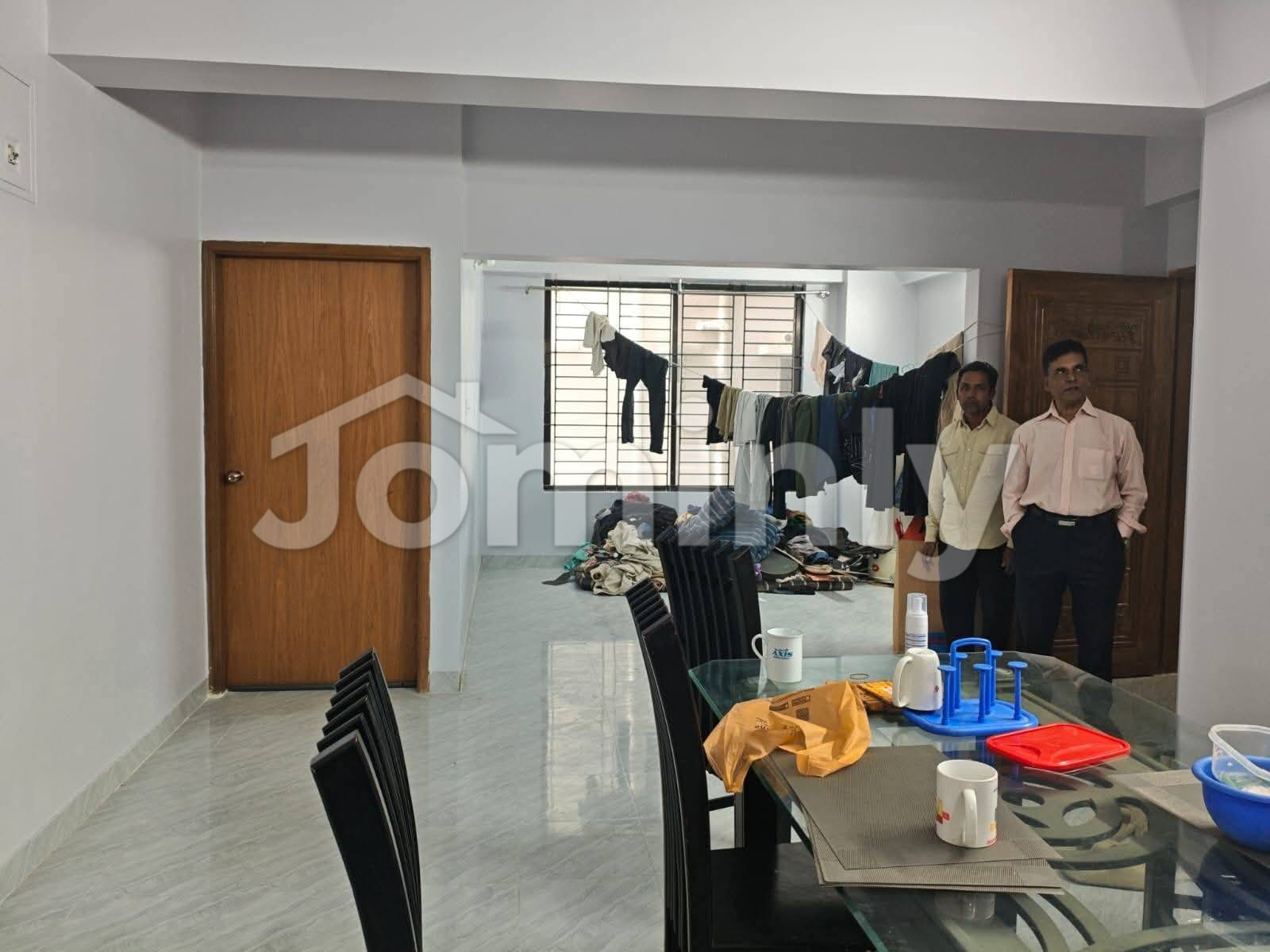 1540 Sft 3-Bedroom Family Apartment for Rent in Bashundhara R/A Block E - 5
