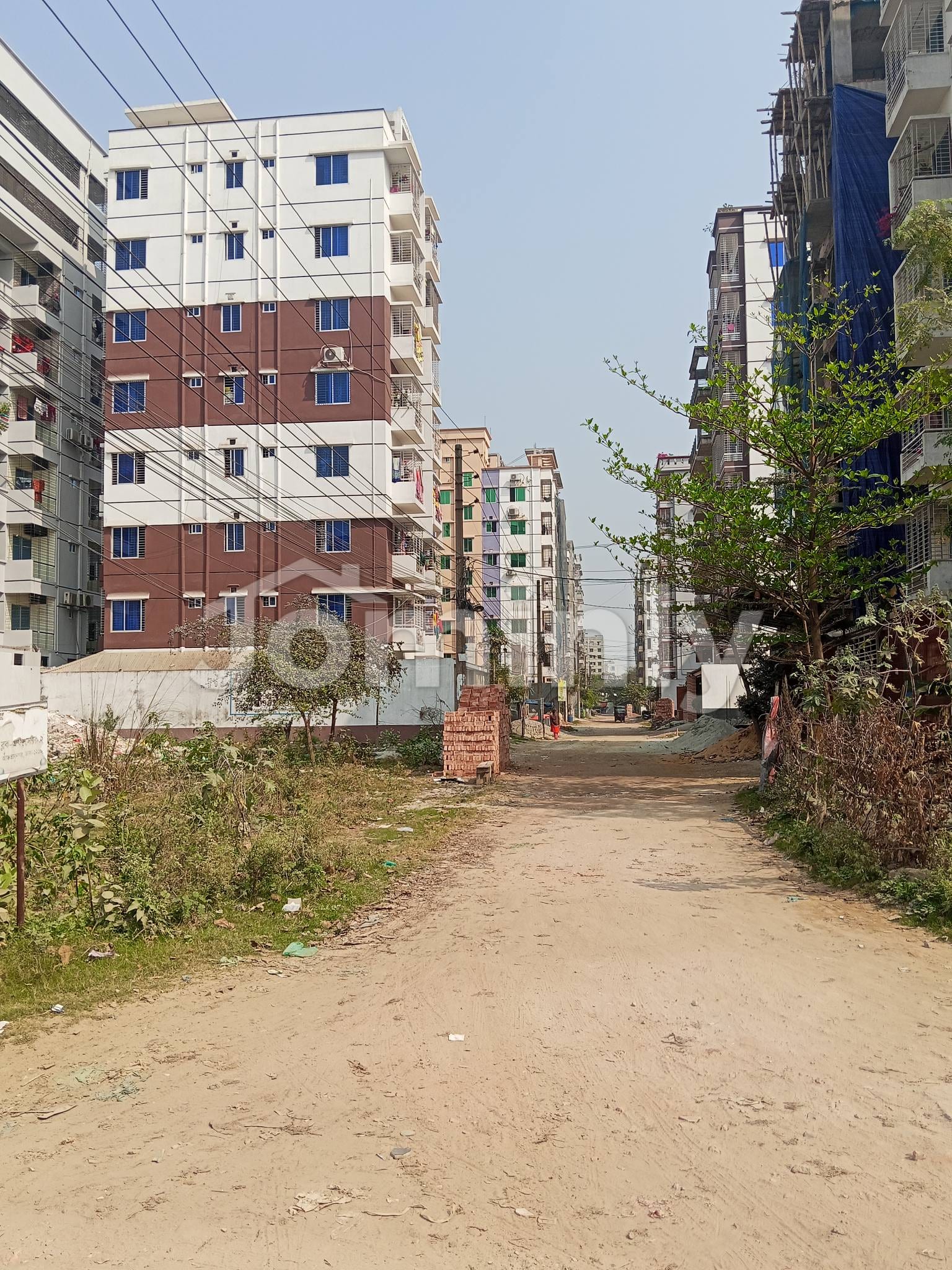 South-Facing 1,400 SQFT Single-Unit Ongoing Apartment @ Block F, Aftabnagar