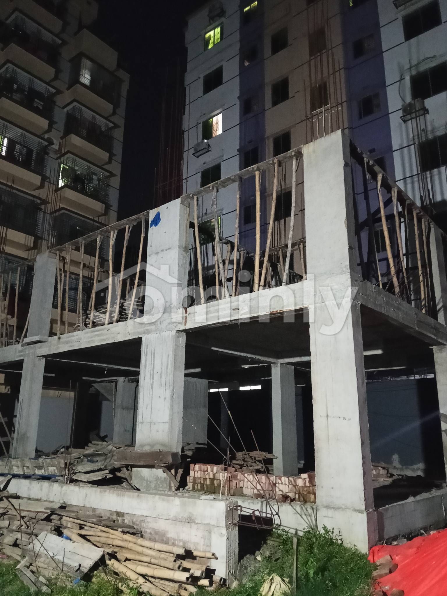 South-Facing 1,400 SQFT Single-Unit Ongoing Apartment @ Block F, Aftabnagar - 3