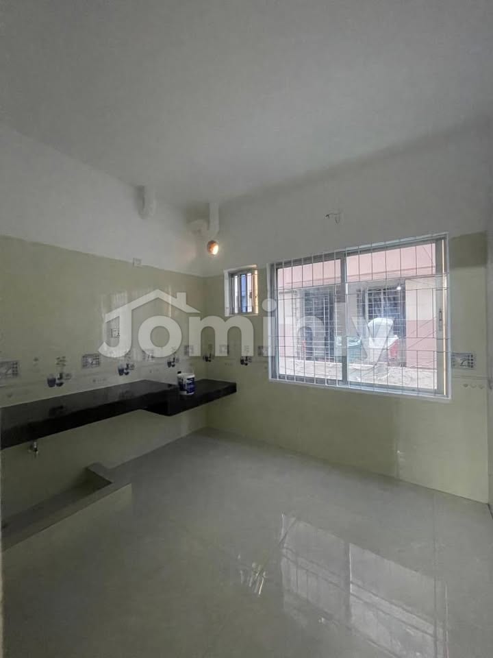 Top-Floor 1,600 SQFT Ready Apartment with Titas Gas & Community Hall @ Sector 7, Uttara - 2
