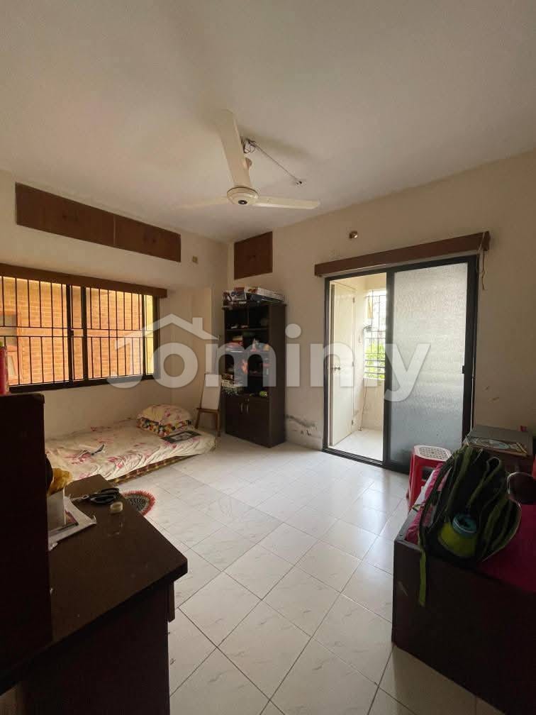 1,600 SQFT Ready Apartment with Community Hall & Servant Bath @ Sector 11, Uttara - 2