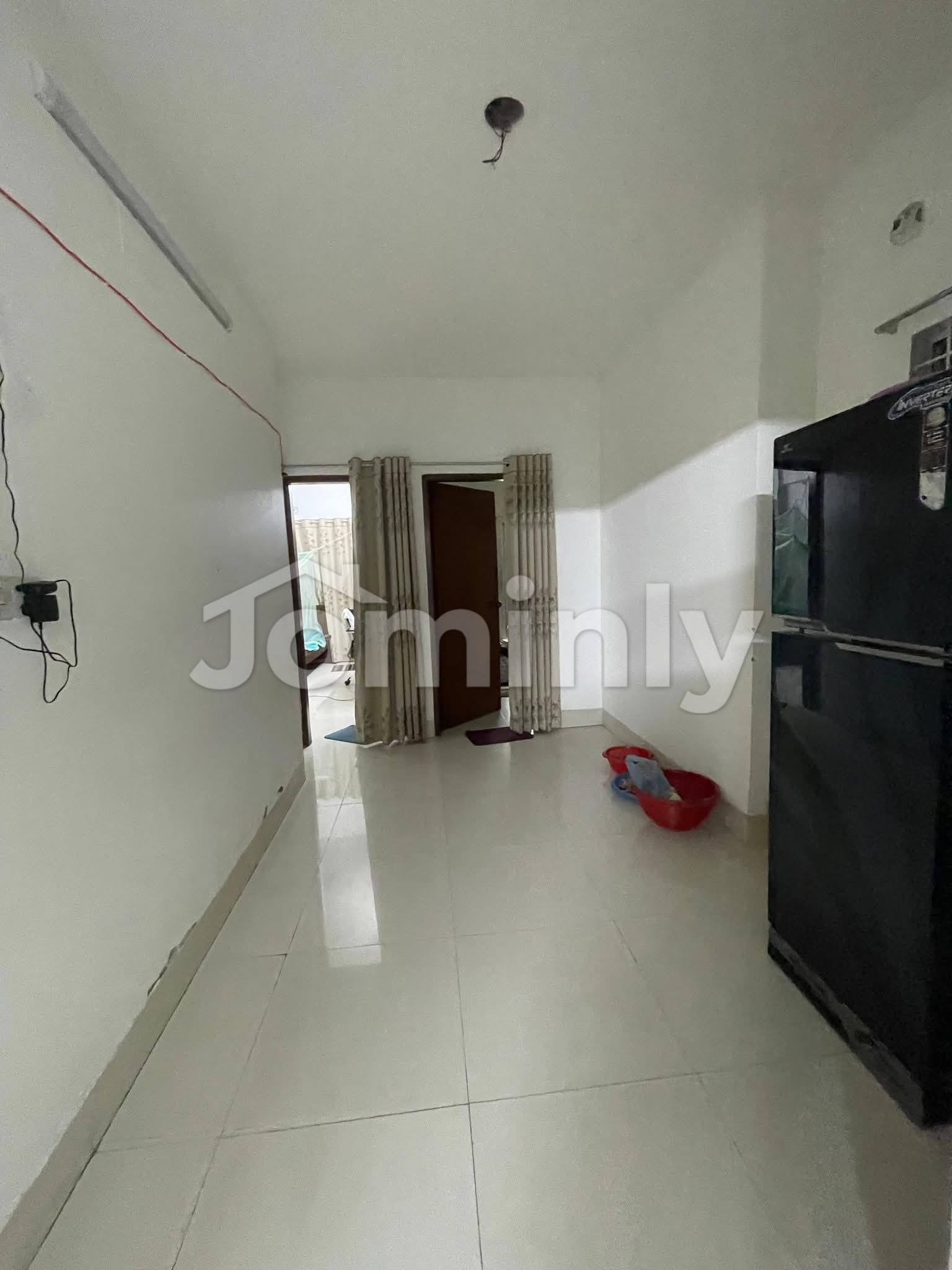 5th Floor 1,550 SQFT Ready Apartment with Titas Gas @ Sector 11, Uttara - 2