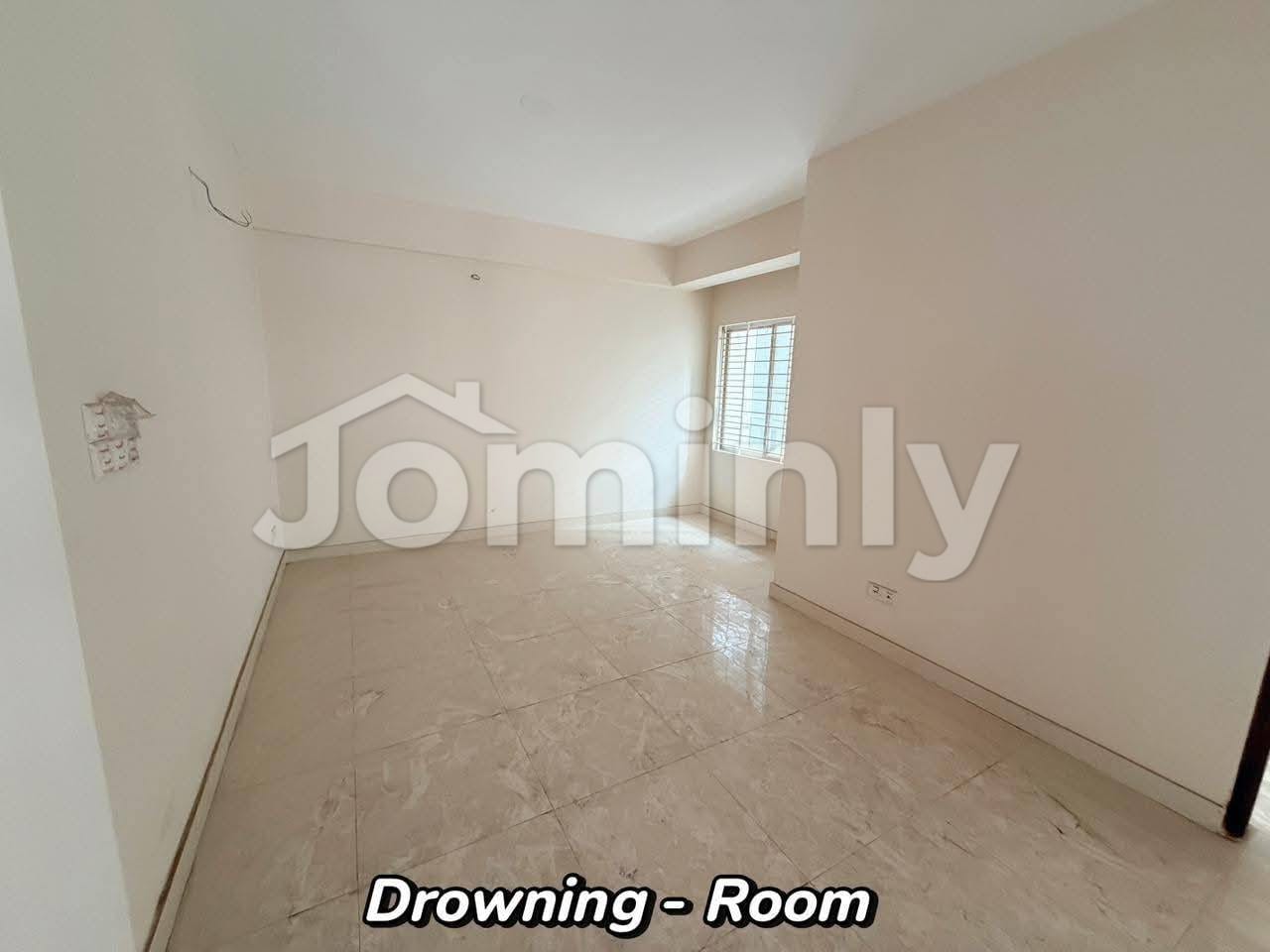 Road-Side 4th Floor 1,380 SQFT Brand New Ready Apartment @ Babar Road, Mohammadpur - 2