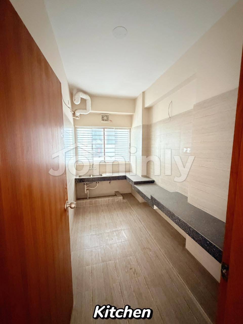 Road-Side 4th Floor 1,380 SQFT Brand New Ready Apartment @ Babar Road, Mohammadpur - 3