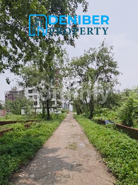 North-Facing 8 Katha Premium Plot Close to 300ft Road @ Block M, Bashundhara R/A