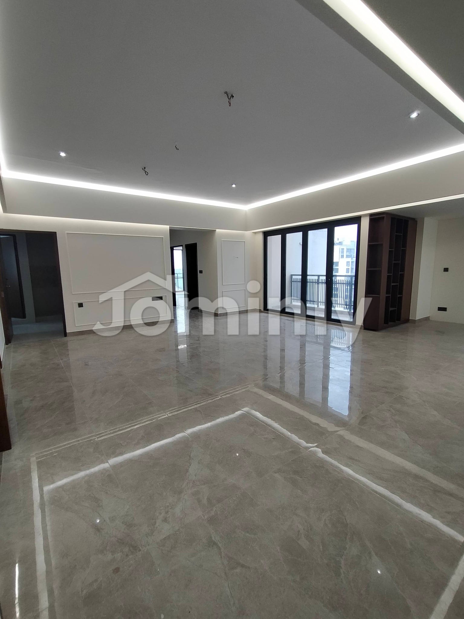 Brand New 2500 Sft Luxurious Twin Apartments with Pool & Gym for Rent in Gulshan North - 3