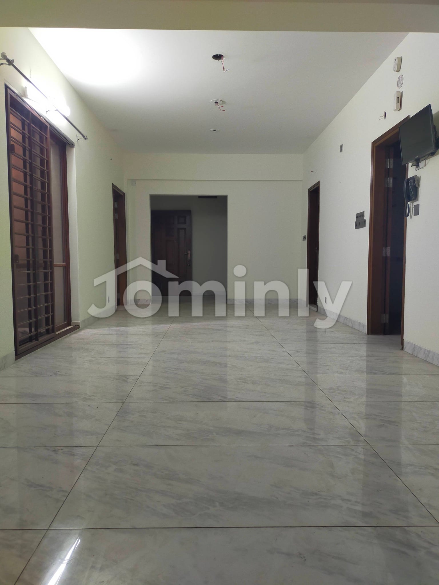 Luxurious 2100 Sft 3-Bedroom Apartment with Servant Quarter for Rent in Gulshan-1