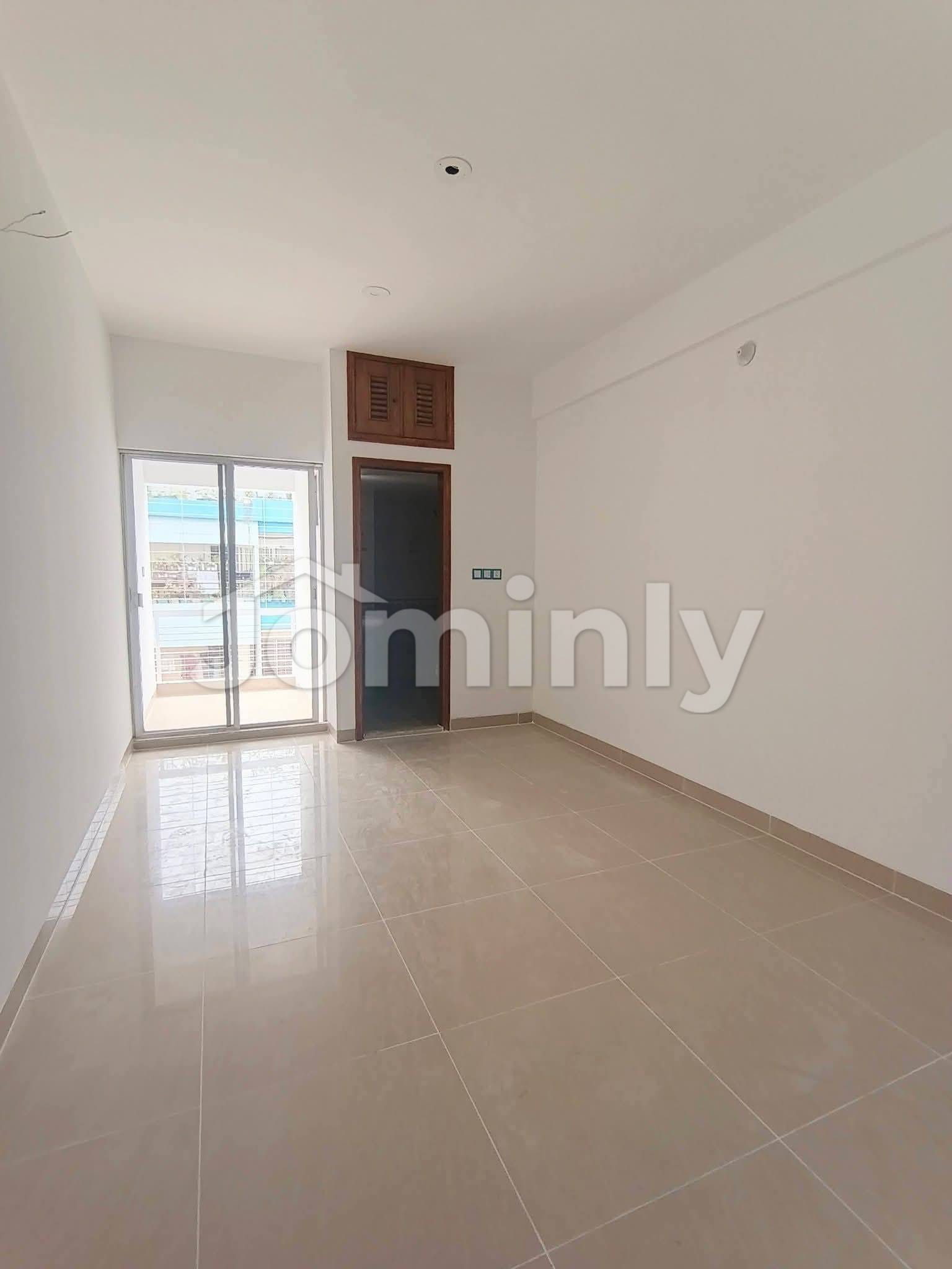 Ready 1,540 SQFT South-Facing 3-BHK Flat with Titas Gas @ Sector 10, Uttara - 4