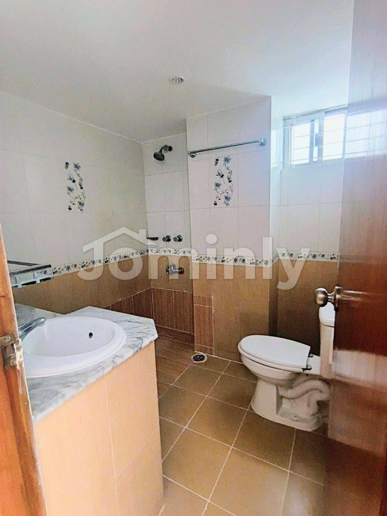 Ready 1,540 SQFT South-Facing 3-BHK Flat with Titas Gas @ Sector 10, Uttara - 5