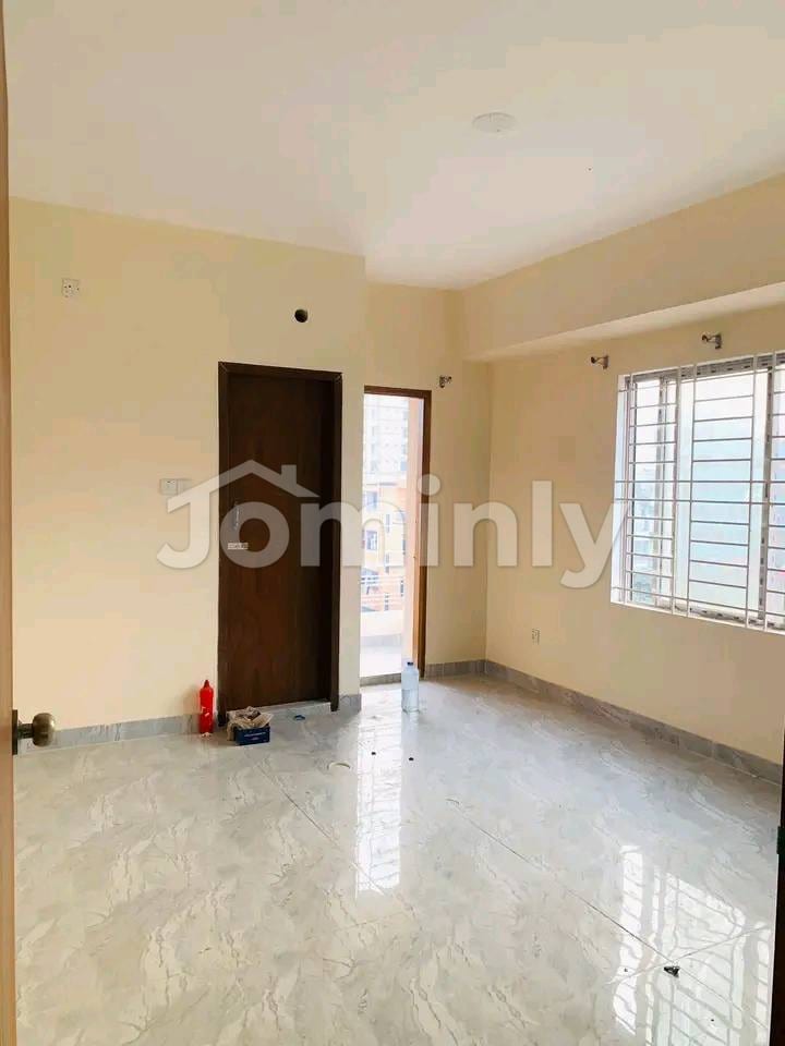 Grand 1,800 SQFT East-Facing 3-BHK Ready Flat @ Purba Azampur, Uttara