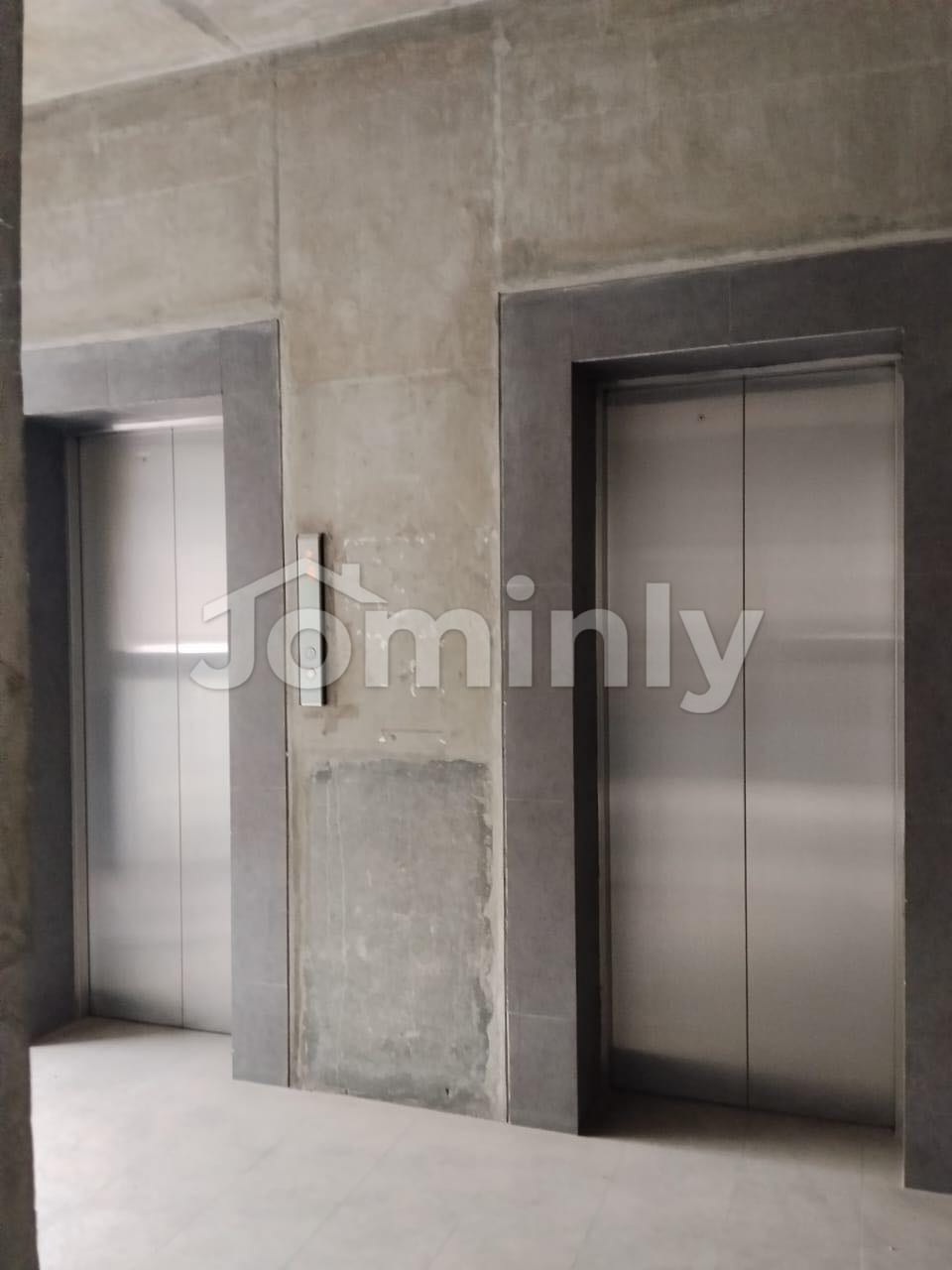3,000 SQFT Commercial Floor for Sale or Rent @ Gulshan-Badda Link Road - 4