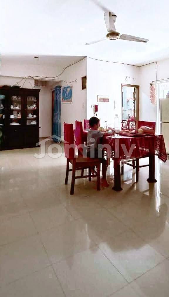 Premium 1,617 SQFT 3-BHK Used Flat by bti with Titas Gas @ Sector 7, Uttara