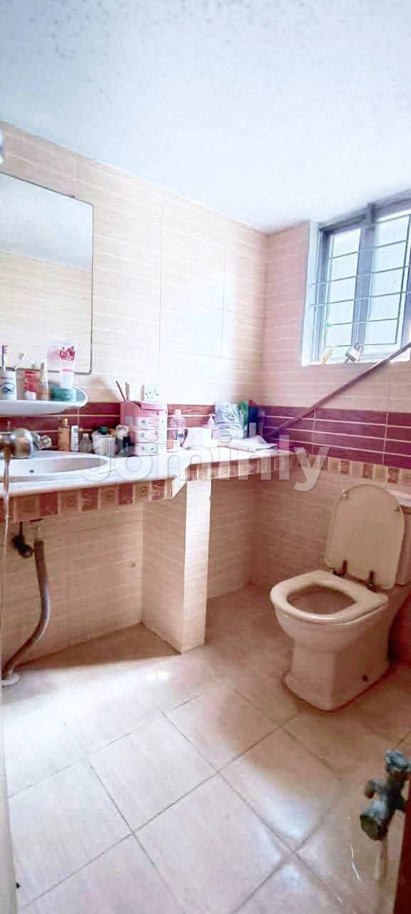 Premium 1,617 SQFT 3-BHK Used Flat by bti with Titas Gas @ Sector 7, Uttara - 5
