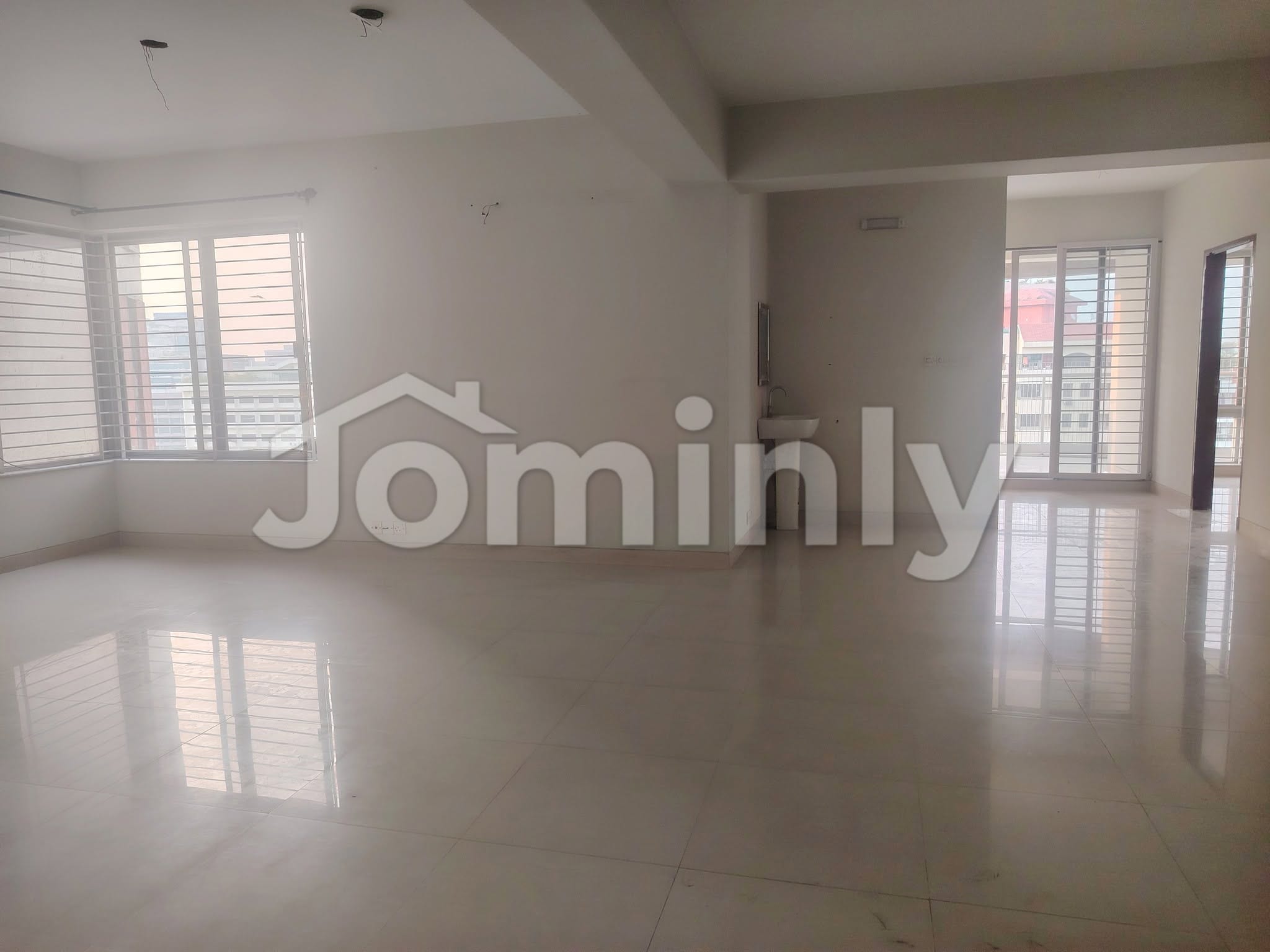 North-Facing Residential Flat on 11th Floor with Car Parking for Sale at Bangla Motor Next to Dhaka Bank - 2