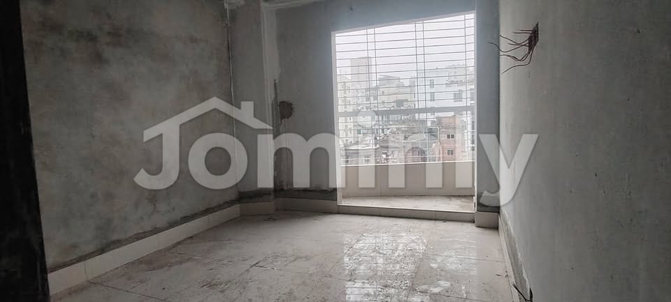 Premium South-Facing 1000 SQFT Residential Apartment with Car Parking at West Dhanmondi Sankar - 2