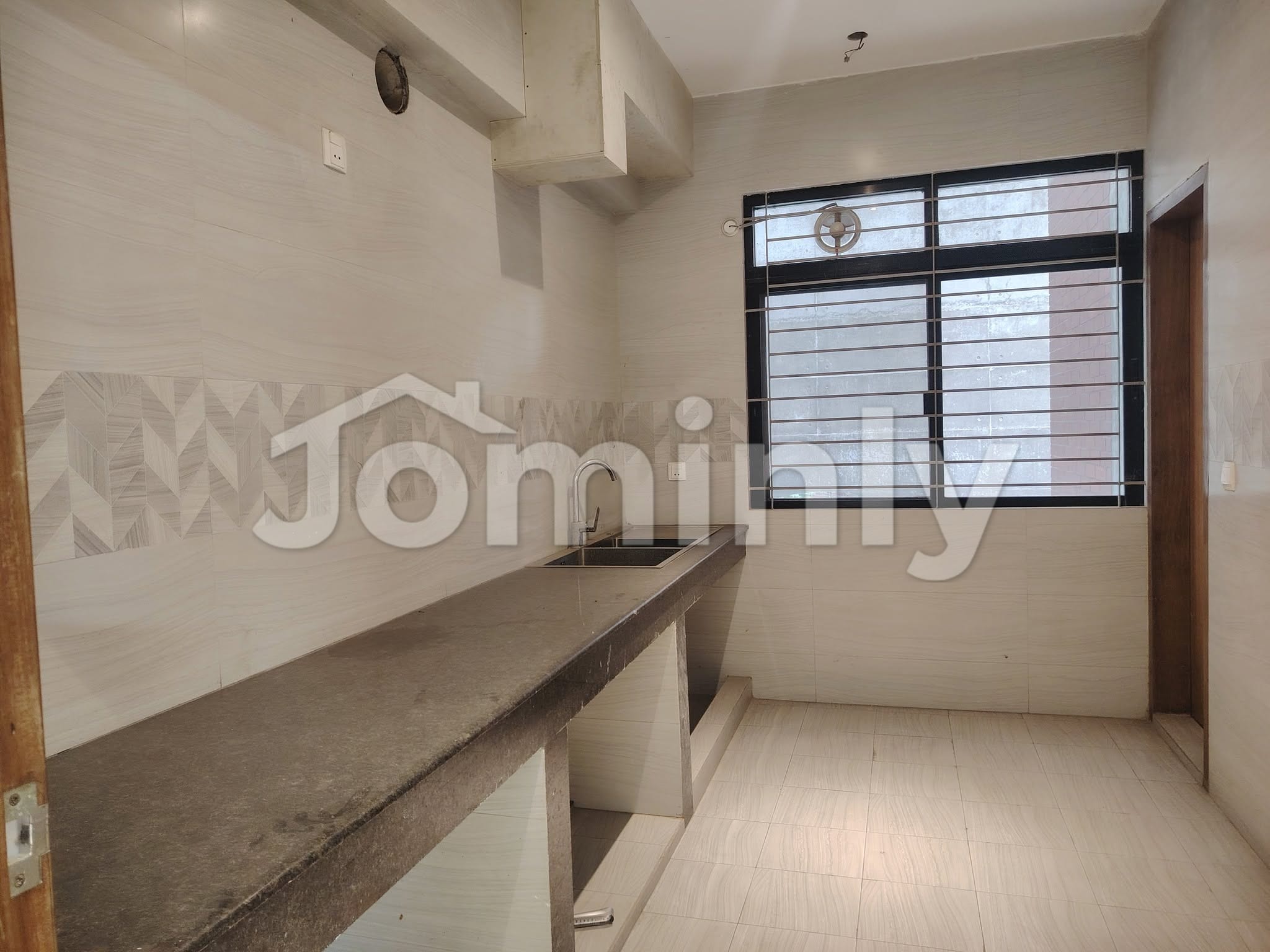 East-Facing New Luxury Residential Flat on First Floor with Two Car Parkings for Sale at Dhanmondi Road 6 - 4