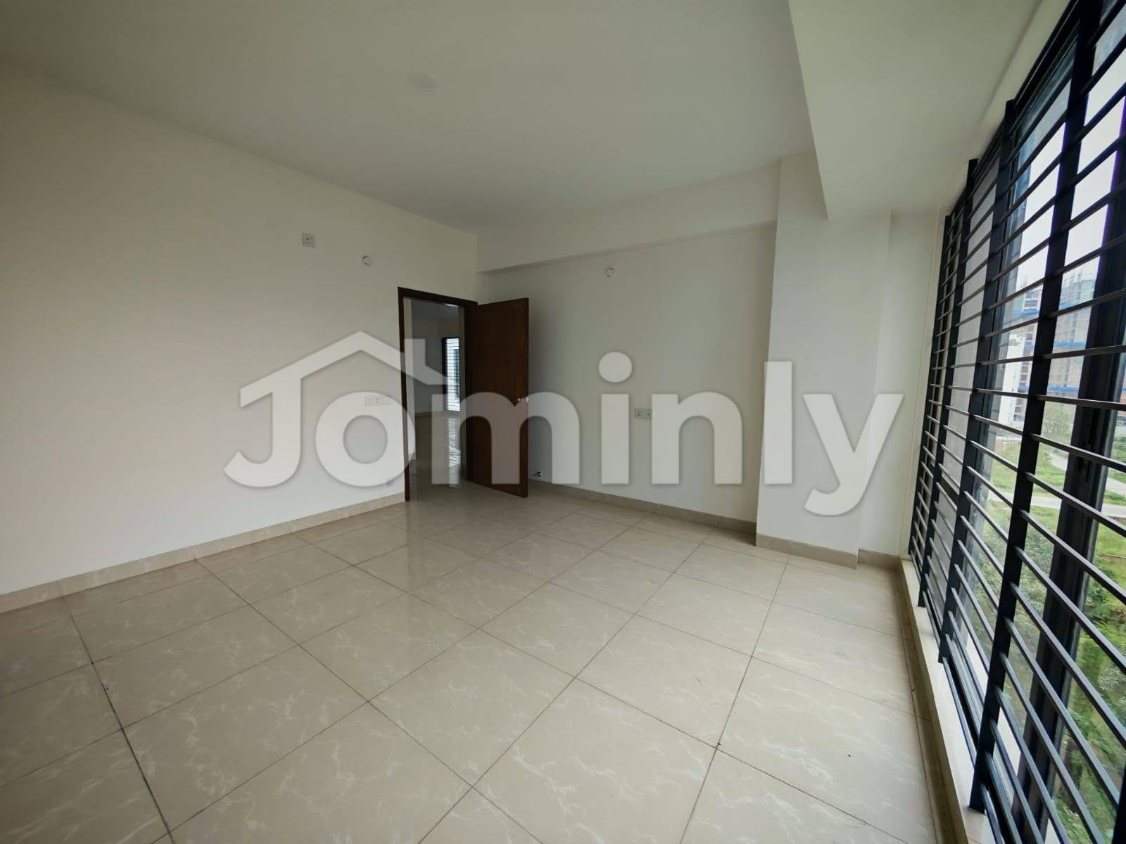 Brand New 2,250 SQFT 3 BHK Luxury Apartment for Sale with Swimming Pool at Bashundhara R/A Block M - 4