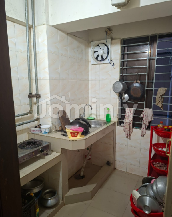 Highly Affordable 900+ SQFT Ready Flat with Titas Gas Connection for Sale at Ahmed Nagar Mirpur 1 Near Bashiruddin School - 2
