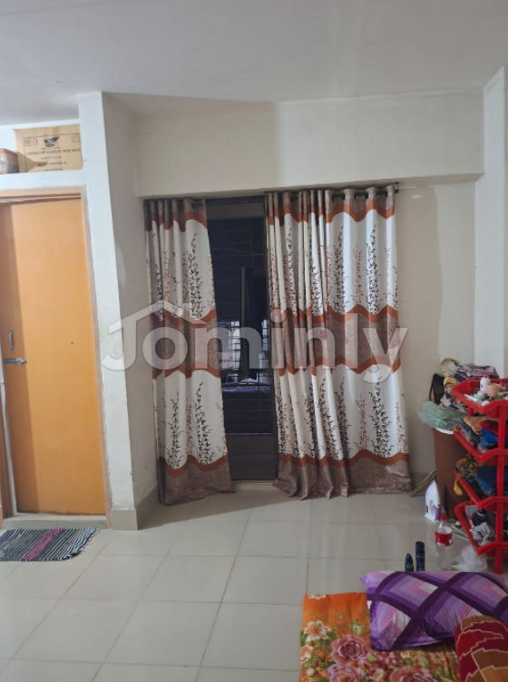 Highly Affordable 900+ SQFT Ready Flat with Titas Gas Connection for Sale at Ahmed Nagar Mirpur 1 Near Bashiruddin School - 4