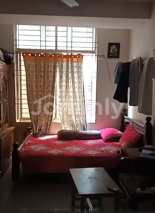 South-Facing 2 BHK Apartment on a Desirable Floor Near Monipur School at Mirpur 60 Feet