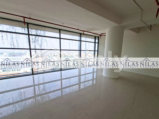 Modern 2,000 SQFT Unfurnished Commercial Space on the 13th Floor at Dhanmondi 27 - 3