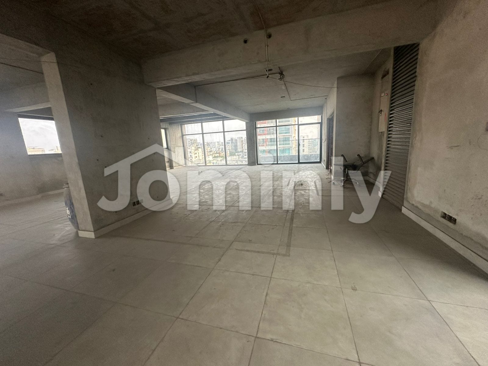 Modern 3,000 SQFT Unfurnished Commercial Office Space on the 7th Floor at Sector 03, Uttara - 3