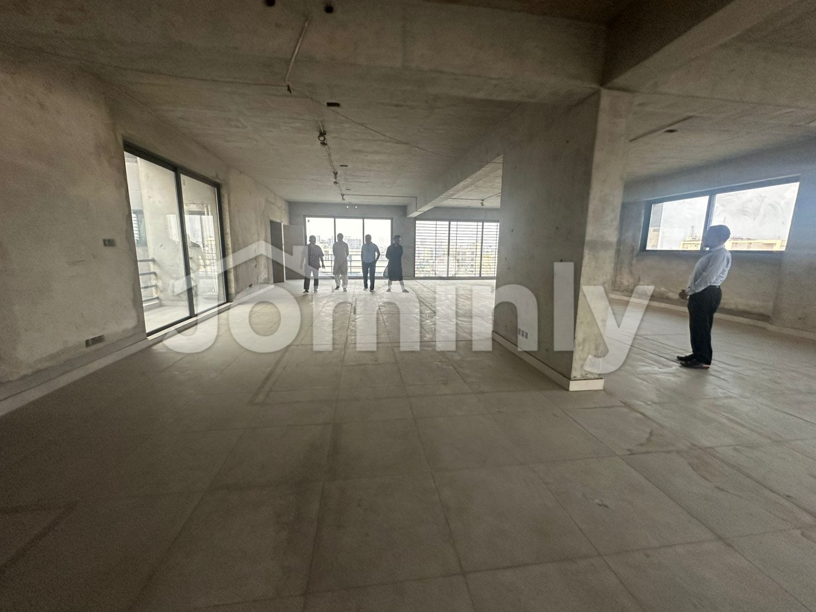 Modern 3,000 SQFT Unfurnished Commercial Office Space on the 7th Floor at Sector 03, Uttara - 4
