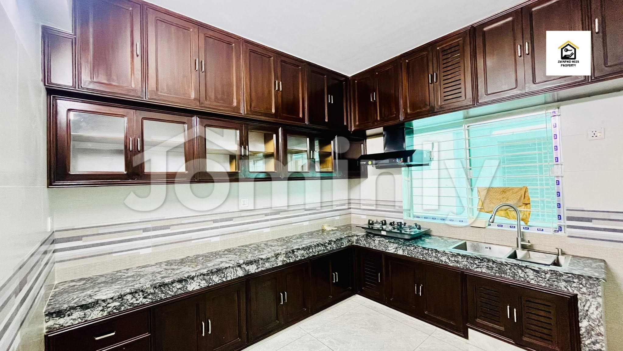 Semi-Furnished 2,000 Sq Ft South-Facing 3 BHK Family Apartment for Rent at Bashundhara R/A - 4
