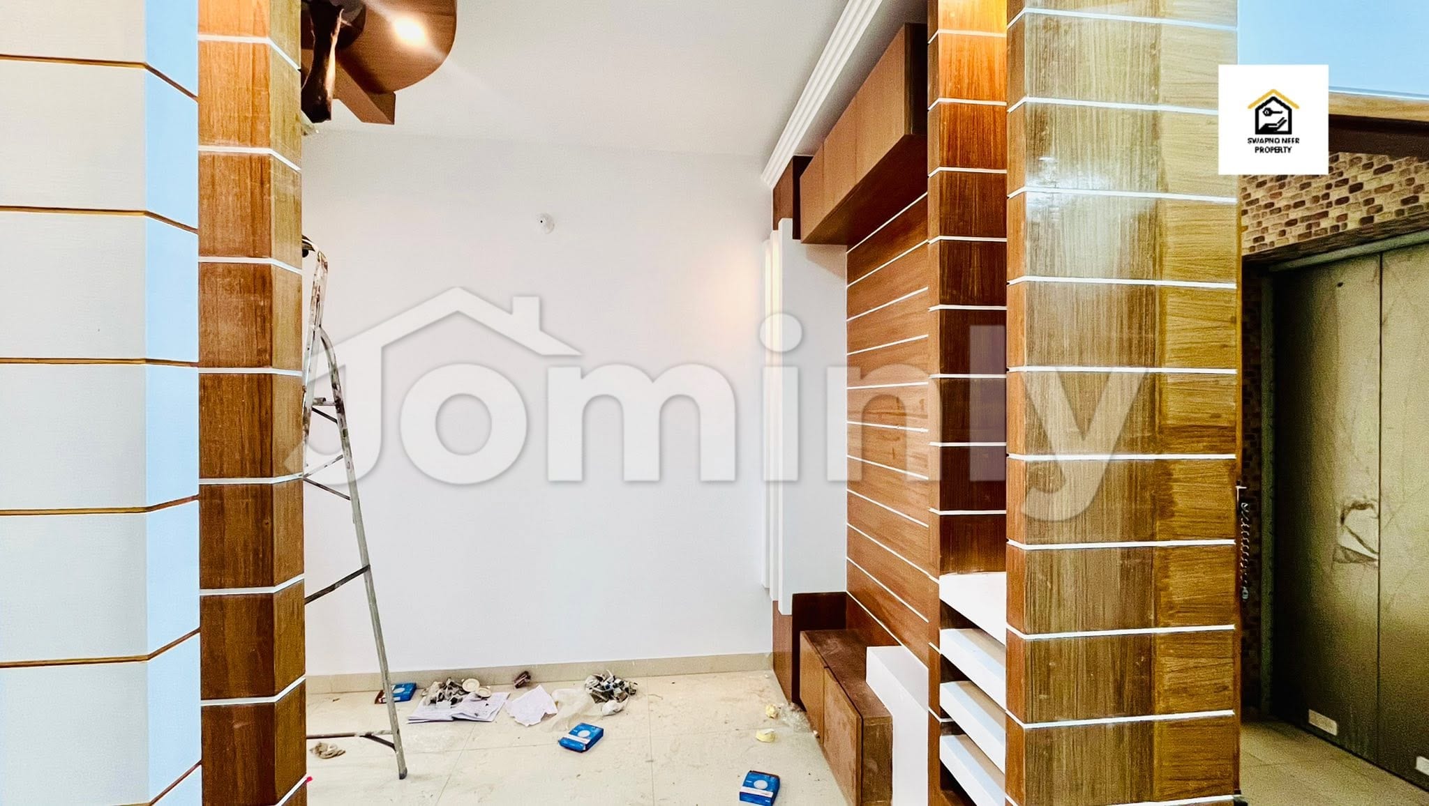 Below Market Price 1,560 Sft 3 BHK Re-sale Apartment (4th Floor) with Parking at Bashundhara R/A - 2