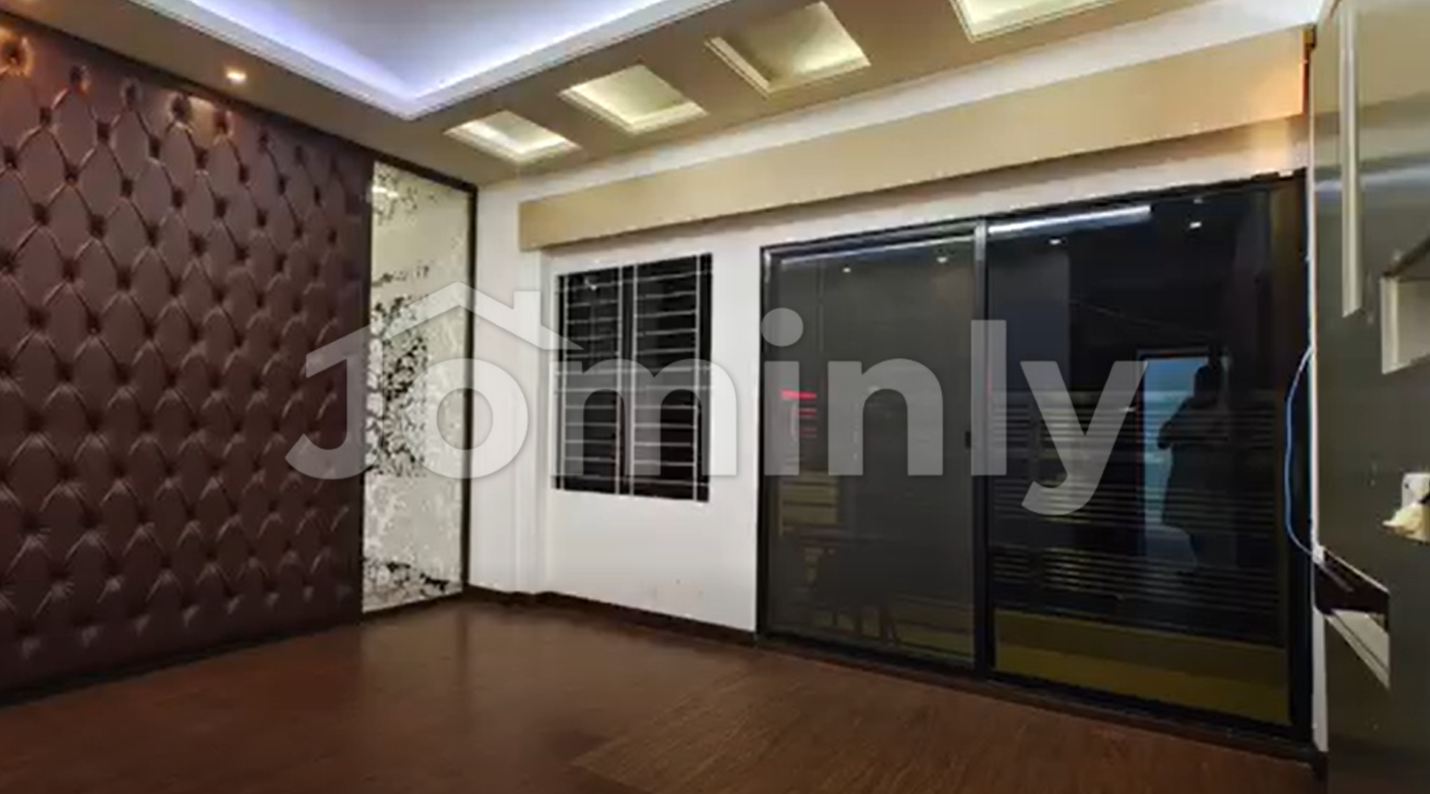 Fully Furnished 2,206 Sqft Single-Unit 3 BHK Luxury Apartment with Titas Gas at Road 28, Banani (Block K) - 5