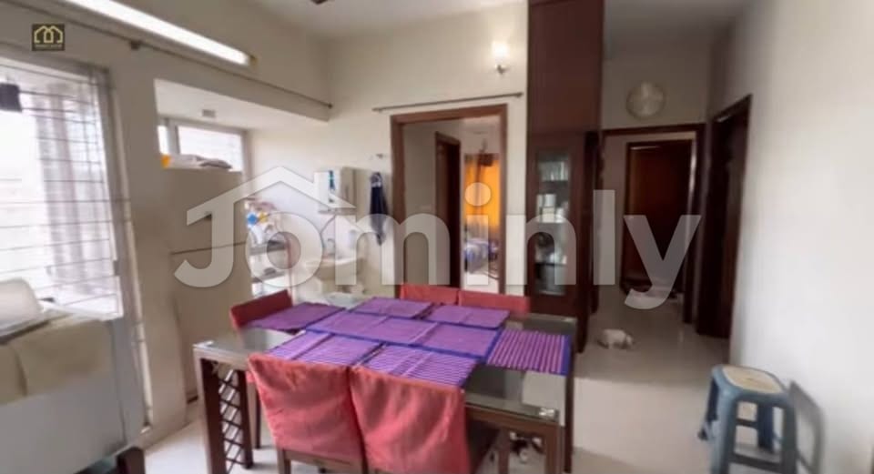 1,505 Sqft 3 BHK North & East Facing Corner Used Apartment with Titas Gas for Sale at Lalmatia - 3