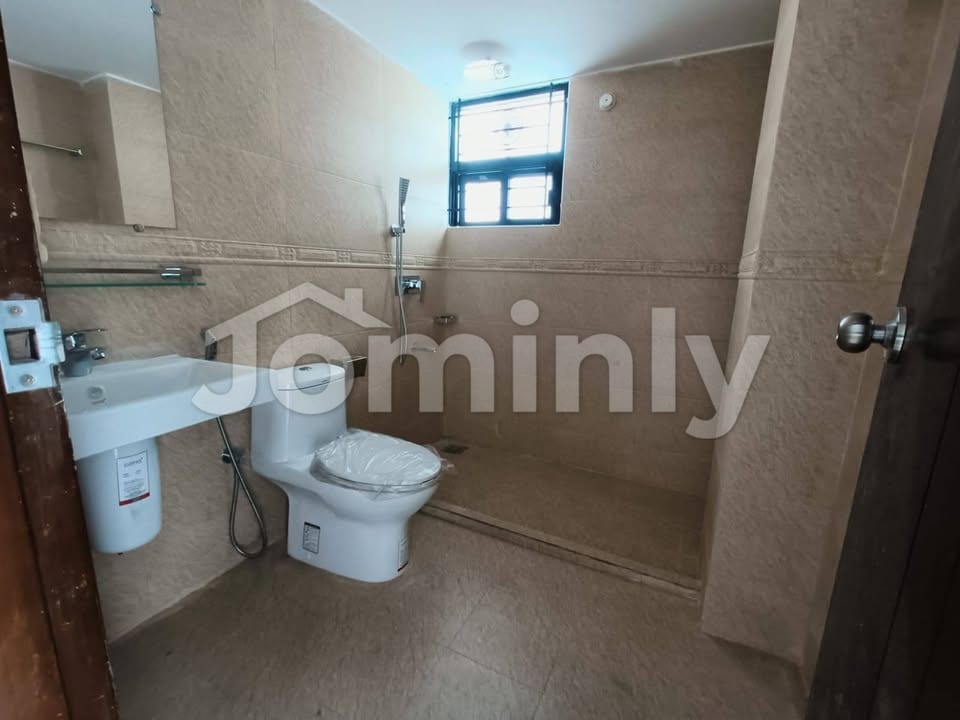 Brand New 1,845 Sqft 3 BHK South-Facing Flat for Sale at Kalabagan with Car Parking - 5