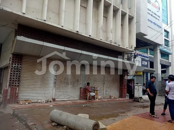 High-Value 13.75 Katha Main Road Commercial Plot with 4-Storey Building for Sale at Kawran Bazar - 2