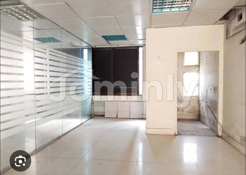Single Unit 4,150 Sqft South-Facing Leased Commercial Space for Sale at Tower Hamlet, Kamal Ataturk Avenue, Banani - 2