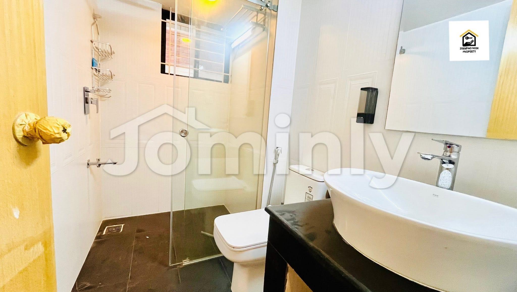Premium 2,500 Sqft Fair-Face View Luxury Apartment with Full Natural Light for Rent at Bashundhara R/A - 5