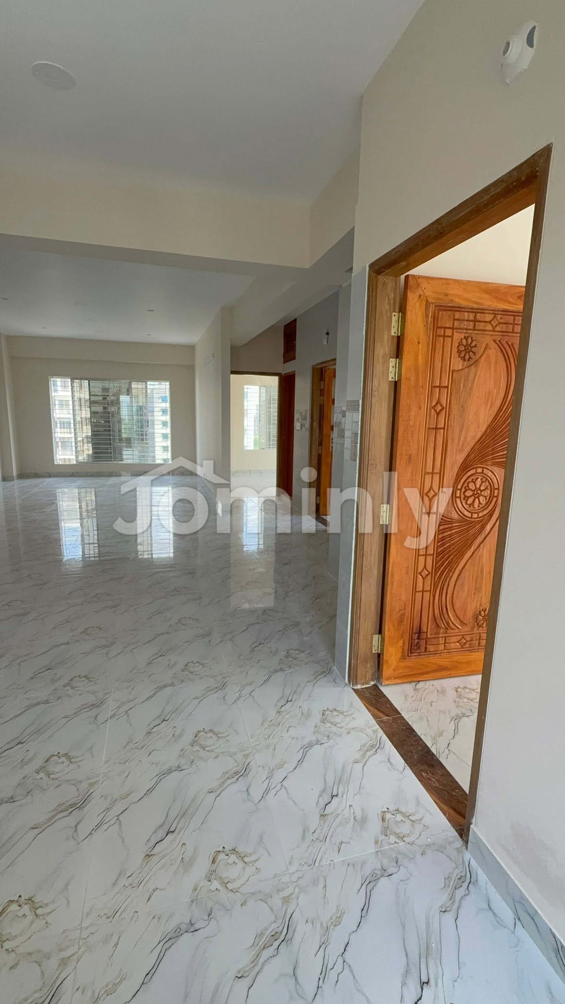 South-Facing Luxury Family Apartment near 300 Feet Road at M-Block, Bashundhara R/A - 2