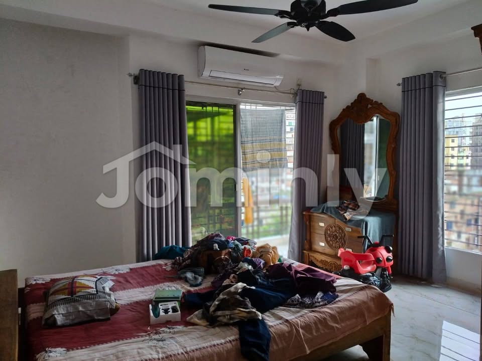 5th Floor South-Facing 1552 Sqft Ready Apartment for Sale at Mirpur 11, Palash Nagar - 4