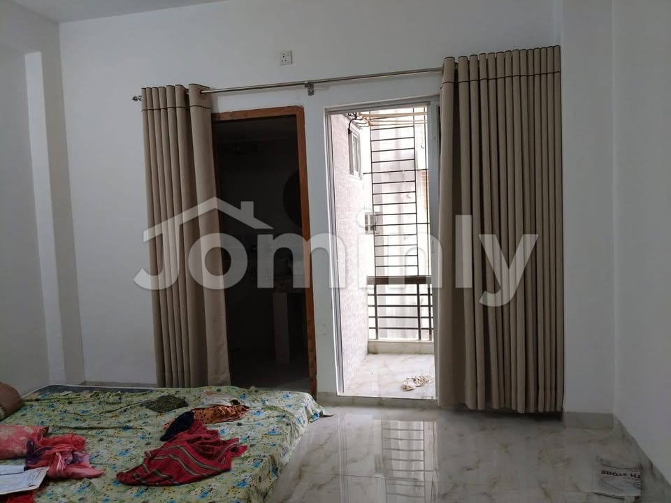 5th Floor South-Facing 1552 Sqft Ready Apartment for Sale at Mirpur 11, Palash Nagar - 5