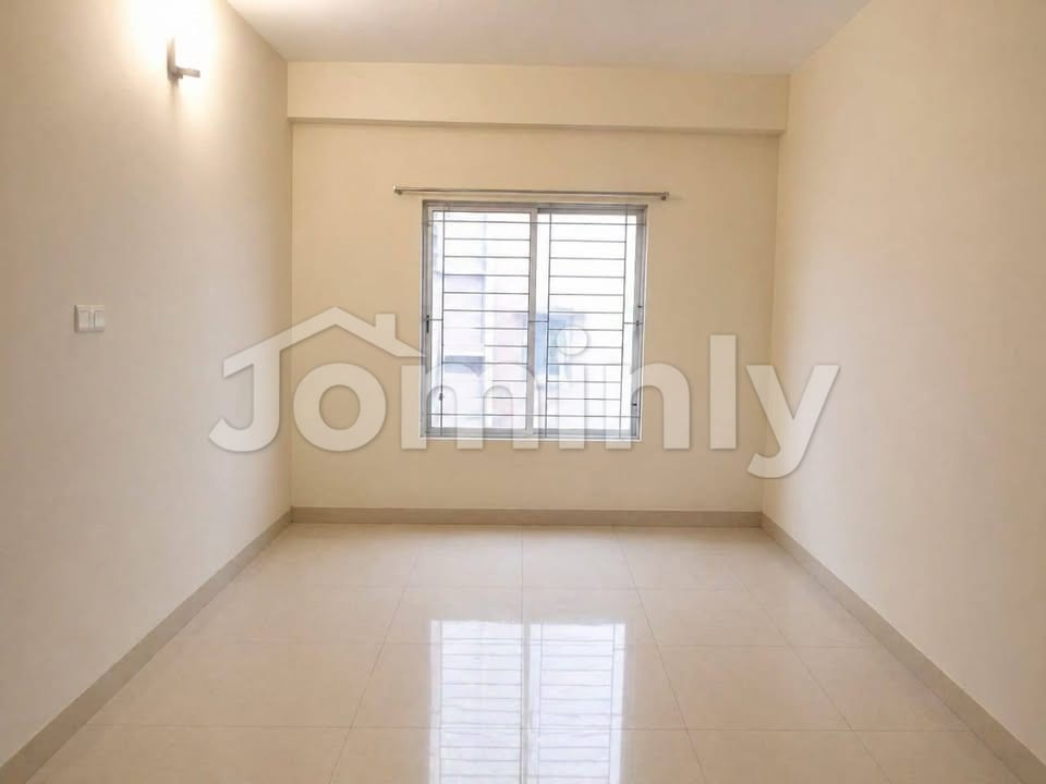 6th Floor South-East Facing 1350 Sqft Ready Apartment for Sale at Block-K, Bashundhara R/A - 4
