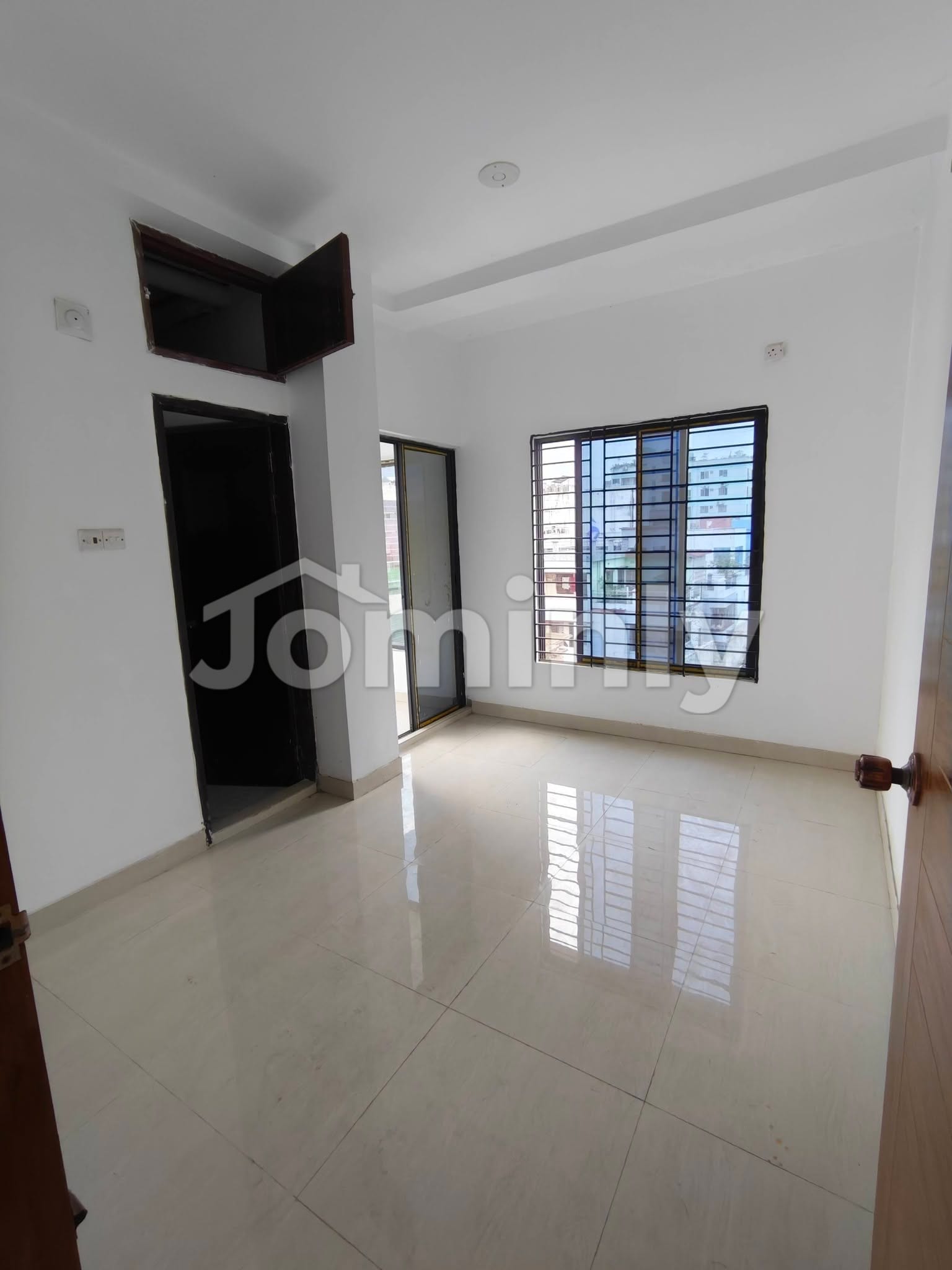 6th Floor South-Facing 1437 Sqft Brand New Apartment for Sale at North Road, Dhanmondi - 5
