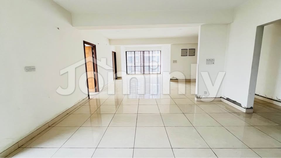 4th Floor 2686 Sqft Brand New Luxury Apartment with Gym & Conference Hall for Sale at Banani North