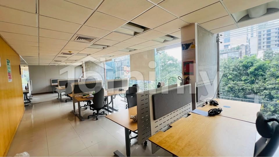 4th Floor 4500 Sqft Premium Fully Furnished Corporate Office Space for Rent at Gulshan - 5