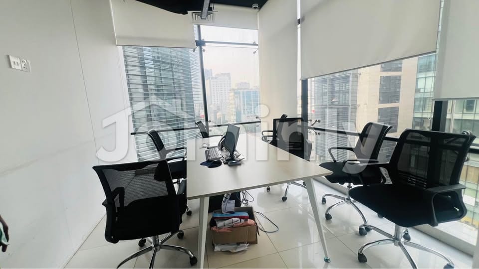 6000 Sqft Central AC Corporate Open Layout Commercial Floor with 3 Lifts for Rent at Gulshan - 5