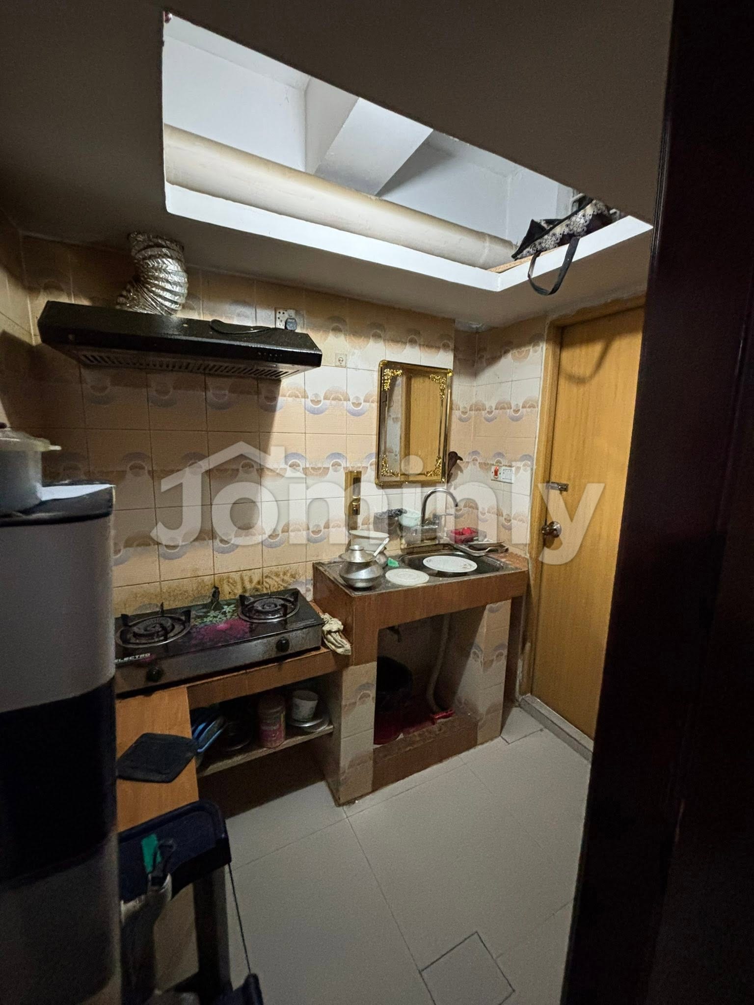 Fully Furnished 1-Bedroom Apartment with Titas Gas for Rent at Block-A, Bashundhara R/A - 3