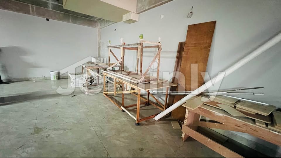 1100 SQFT Premium Commercial Ground Floor Space for Rent at Gulshan - 4
