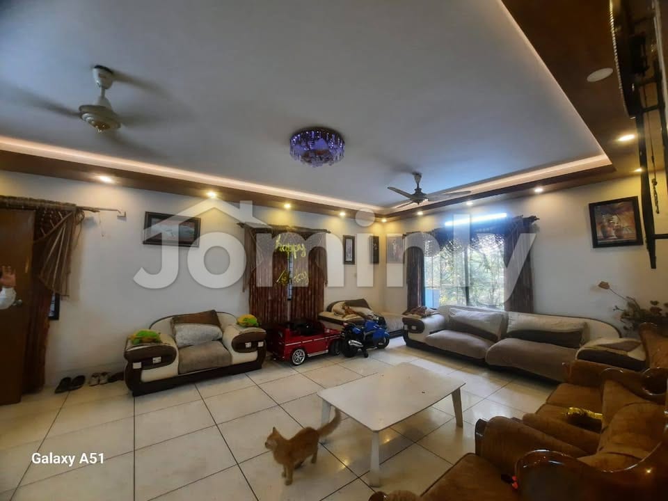 Luxury 3,109 Sq. Ft. 4-Bedroom Corner Plot Apartment for Sale in Gulshan North