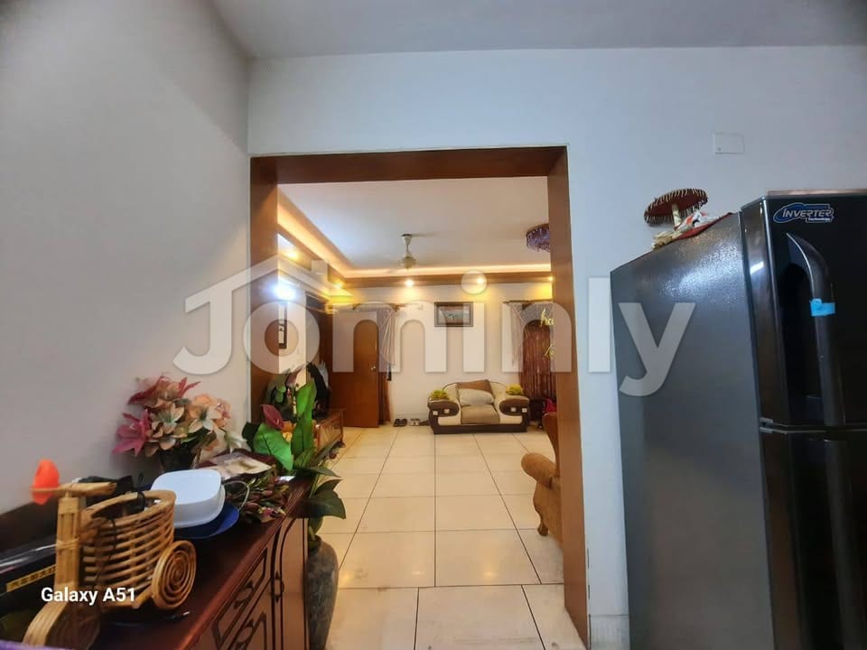 Luxury 3,109 Sq. Ft. 4-Bedroom Corner Plot Apartment for Sale in Gulshan North - 3